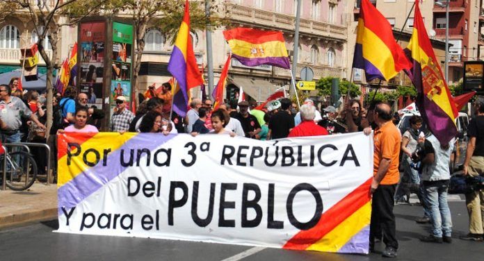 ¿Gatopardismo o III República en España?