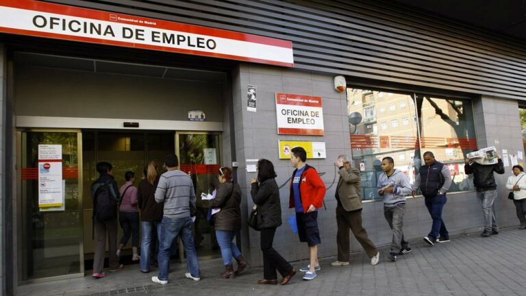 España destruye 137.500 empleos en el primer trimestre