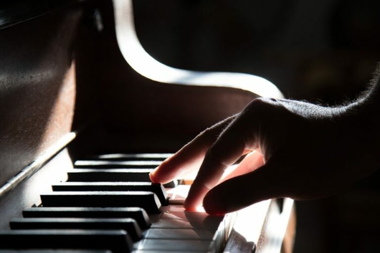 Absuelta de ir a prisión la pianista denunciada «por hacer ruido»