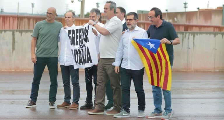 La prensa internacional avala los indultos a los presos políticos catalanes