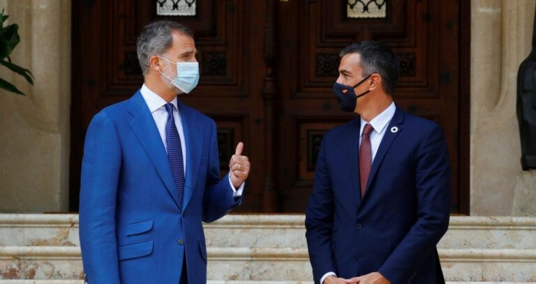 Pedro Sánchez: ‘Donde dije digo, digo Diego’ para olvidar la Ley de la Corona a Felipe VI