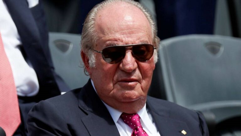 Escándalo: Juan Carlos I fraguó su enorme fortuna con la venta de armas a países árabes