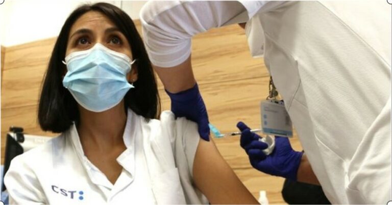 España administrará una tercera dosis de la vacuna contra la covid