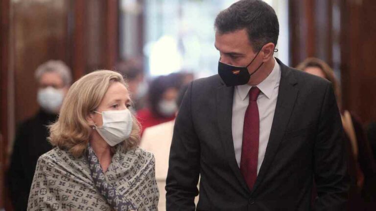 Los 27 aprueban el plan para la recuperación de España con un primer tramo de 9.000 millones