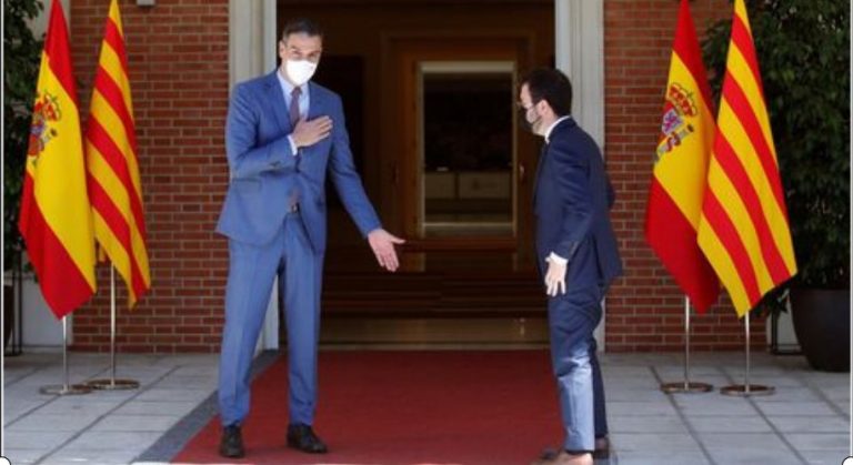 Sánchez no aclara si irá a la mesa de diálogo y el Govern no entendería que no fuera