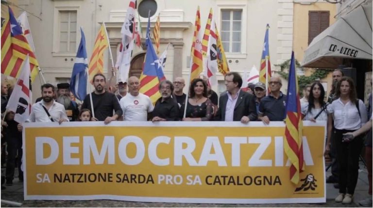 El independentismo de Cerdeña (Italia) se moviliza en apoyo a Puigdemont