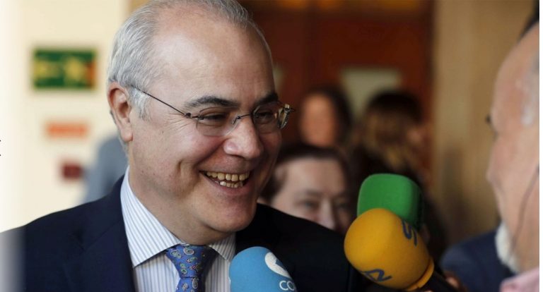 Incredulidad por el voto en contra de ERC de S. Cugat al declarar al represor Llarena persona no grata