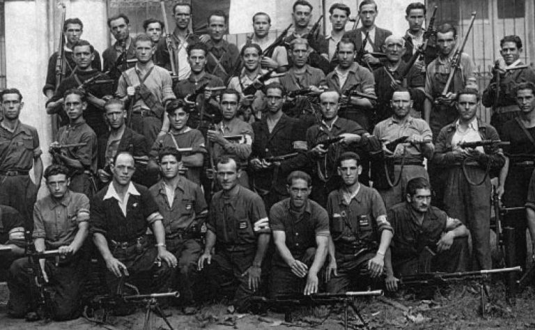 Escándalo por un tuit de la Guardia Civil al llamar «bandoleros» a los guerrilleros antifranquistas