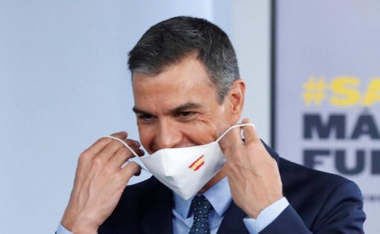 La mascarilla seguira siendo obligatoria en el exterior: el Congreso lo avala con gran polémica