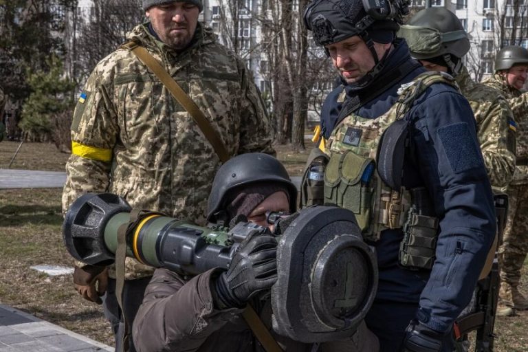 Europol alerta sobre el posible destino de las armas que occidente entrega a Ucrania