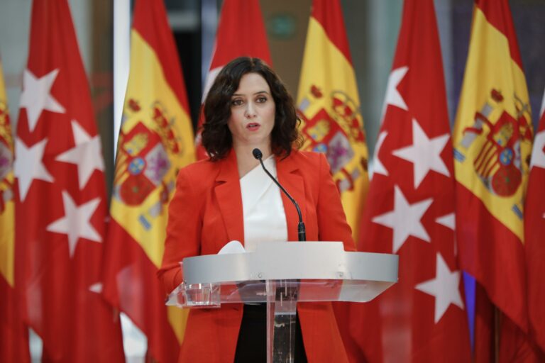 La desvergüenza del sistema tributario de Madrid pagando menos impuestos