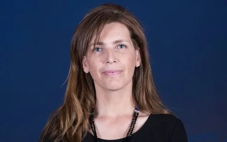Susana Monje, extesorera del Barça revela que la policía española le chantajeó para que «corroborase mentiras» contra los Pujol