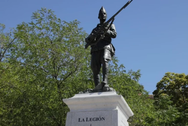 [Vídeo] El franquismo ya tiene su estatua en el Paseo de la Castellana de Madrid