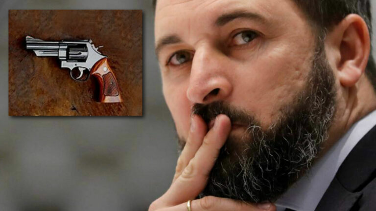 [Vídeo] Un exportavoz de Vox saca a relucir la oscuridad del partido «formado por neonazis»: «Santiago Abascal va con pistola»