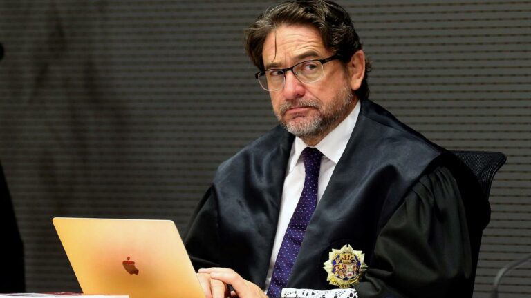 Se notifica al exjuez corrupto Salvador Alba que dispone de 24h para ingresar en prisión