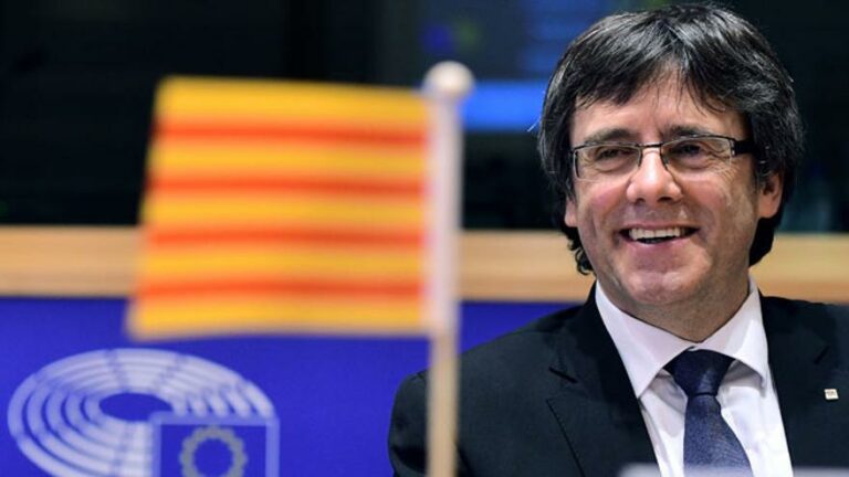 [Vídeo] Puigdemont ningunea la palabra de Sánchez por dar falsas expectativas sobre el delito de sedición: «Os conocemos, farsantes»