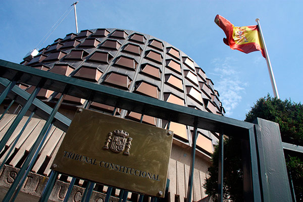 El TC rechaza el recurso de Puigdemont contra la decisión de la JEC de no incluirle como eurodiputado porque ya ejerce