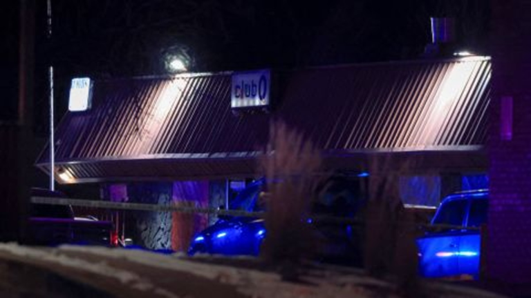 [Vídeo] 5 personas muertas y 18 heridas por disparos en un club gay en Colorado Springs