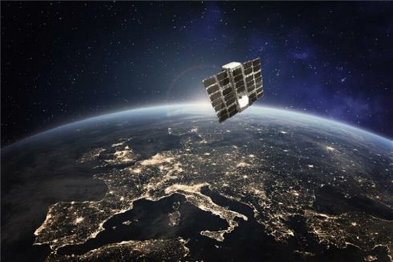 [Vídeo] «Menut» el nanosatélite catalán ya orbita la Tierra para recoger datos del clima