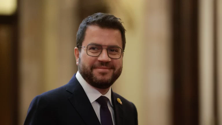 Aragonés en ‘Le Figaro’: «La lucha democrática y pacífica por la independencia no ha terminado”