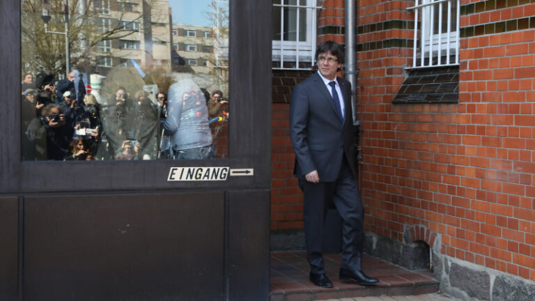 El espionaje del CNI a Carles Puigdemont en Alemania fue ilegal