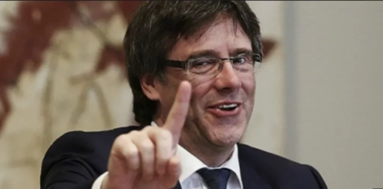 [Vídeo] Juan Lobato del PSOE: «Me dio bochorno que España no tuviera capacidad para traer y juzgar a Puigdemont»