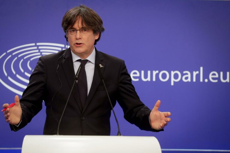 Puigdemont: «Quien más ha hecho para identificarnos objetivamente fue el rey español en el discurso del 3-O»