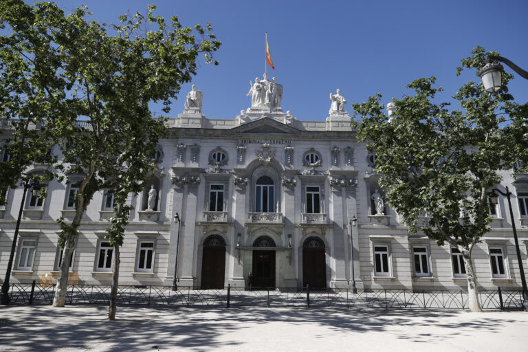 El TS rechaza una querella de Vox contra Sánchez y Junqueras de conspirar una rebelión