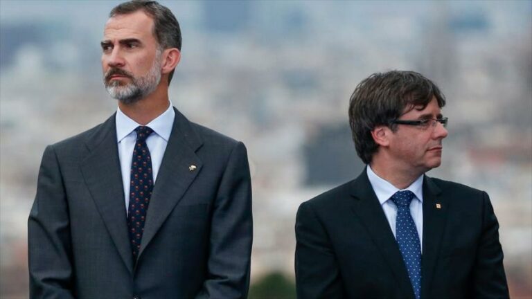 [Vídeo] El Consell de la República llama a la «desobediencia fiscal» con la campaña #Proumonarquia