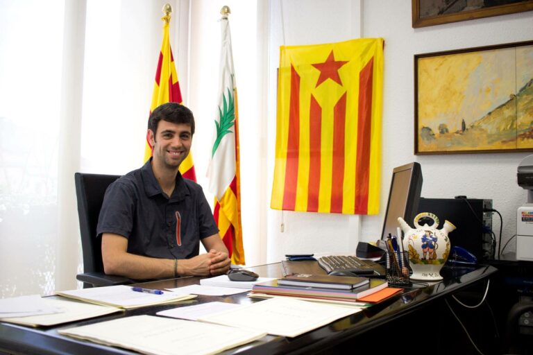 Indignación: Represión electoral española