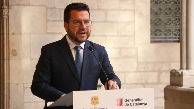 Aragonés celebra la coincidencia con Puigdemont «en los objetivos y la herramienta: la negociación»
